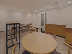 super townhouse siri residency