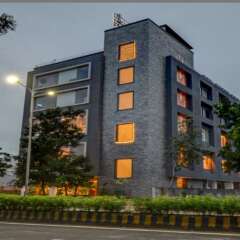 pinnacle grand hotel and banquets