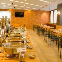 pinnacle grand hotel and banquets