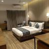 pinnacle grand hotel and banquets