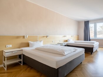 limehome dresden tannenstraaye