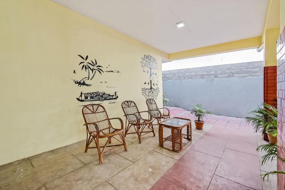 super hotel o singanallur railway junction formerly 2d residency