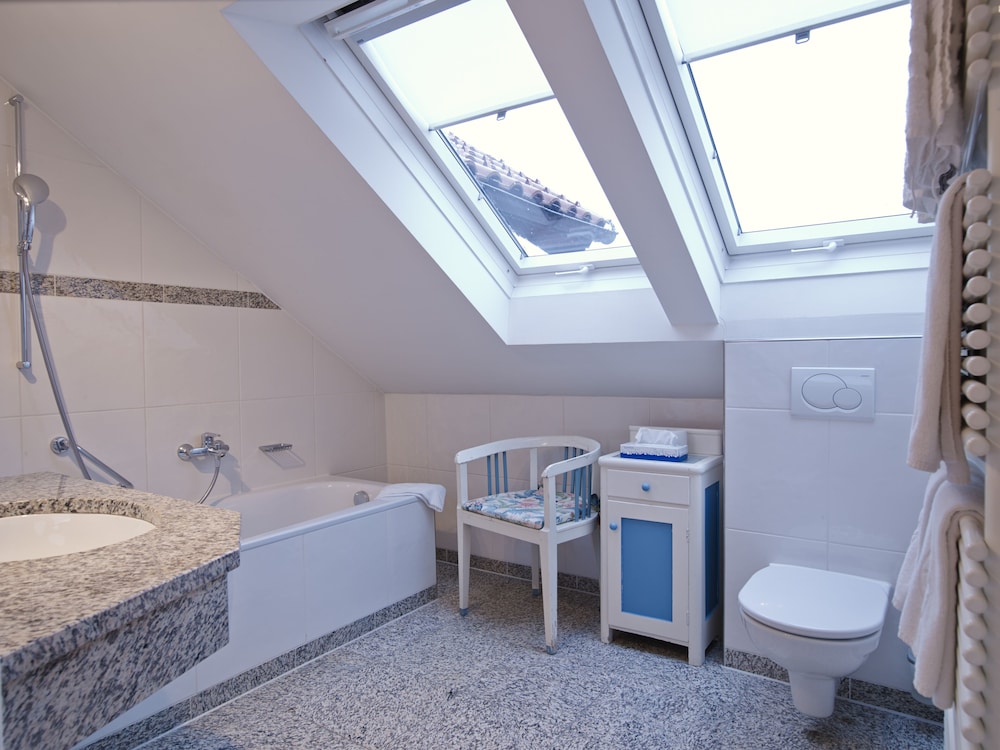 holiday apartments by das grune hotel zur post