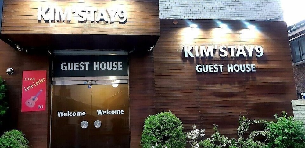 kimstay 9
