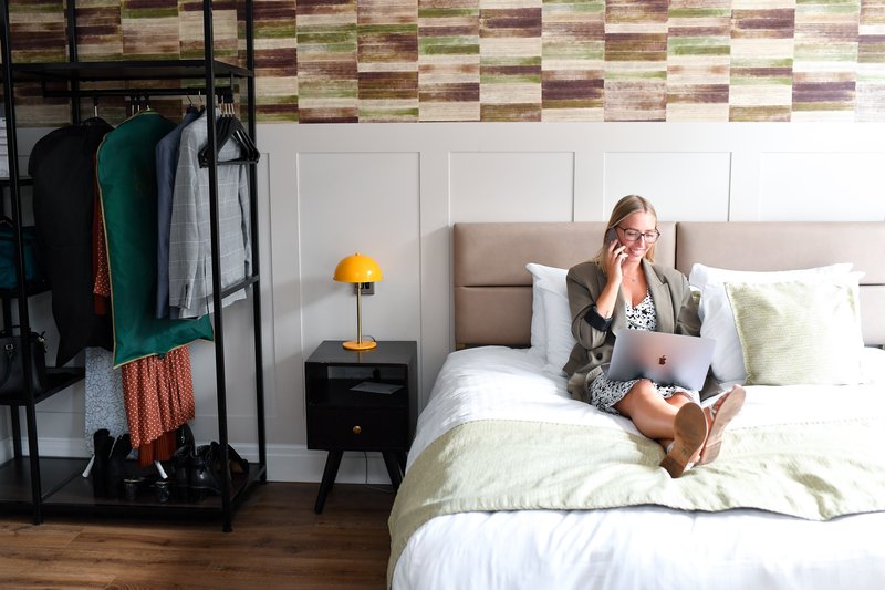 the gresham aparthotel