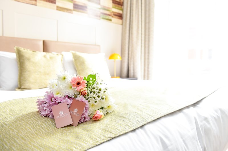 the gresham aparthotel