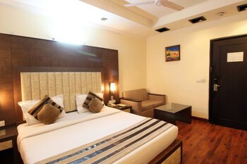The Oakland Plaza By Orion Hotels,Kalkaji>>Delhi,3 star