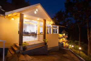 the arbour resort munnar