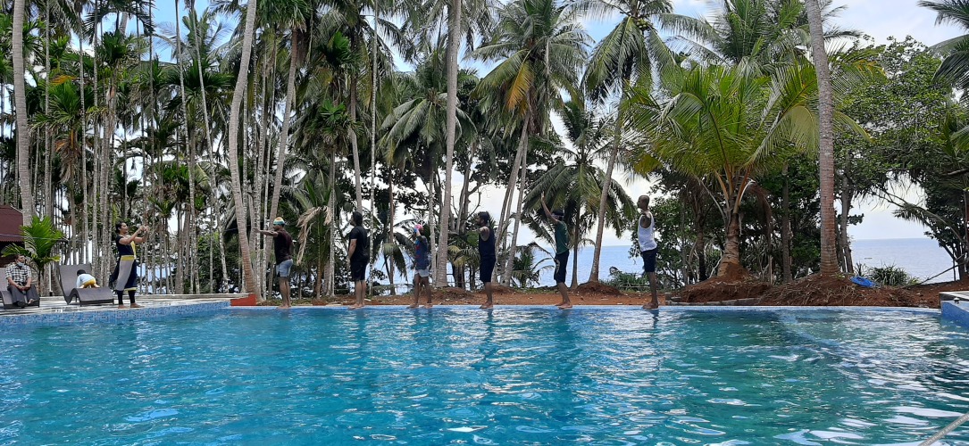 adhvasaha beach spa resort