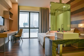 dmajestic place by widebed