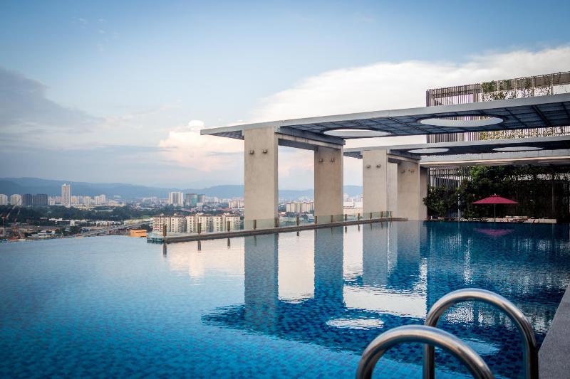 dmajestic place by widebed