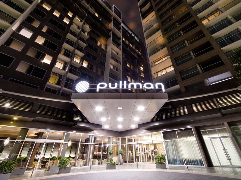 pullman adelaide