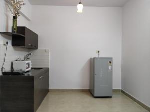 yo yo goa the apartment hotel