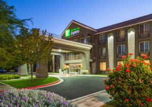 Holiday Inn Express Lancaster By Ihg,Los Angeles>>Lancaster,3 star