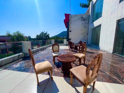 hotel ndbl and restaurant