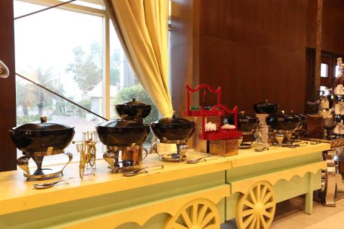 Tivoli Royal Palace,Palwal>>Faridabad,3 star