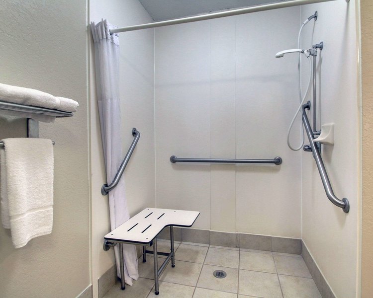 columbia inn and suites