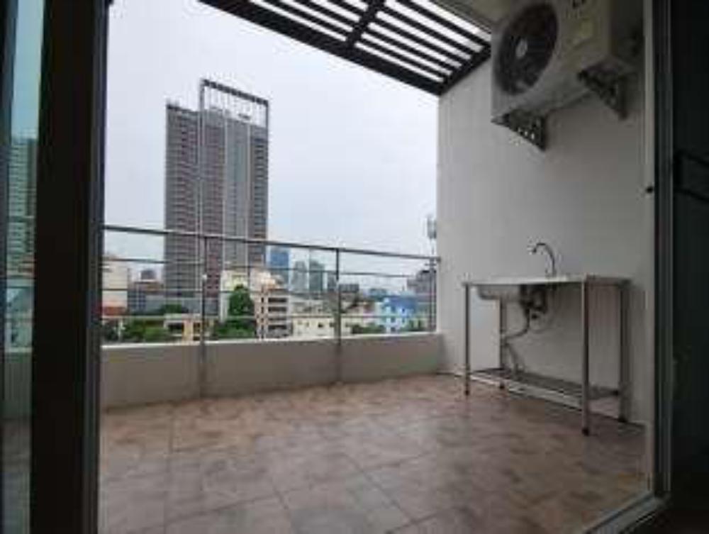 canaries 38 hotel by baan mina