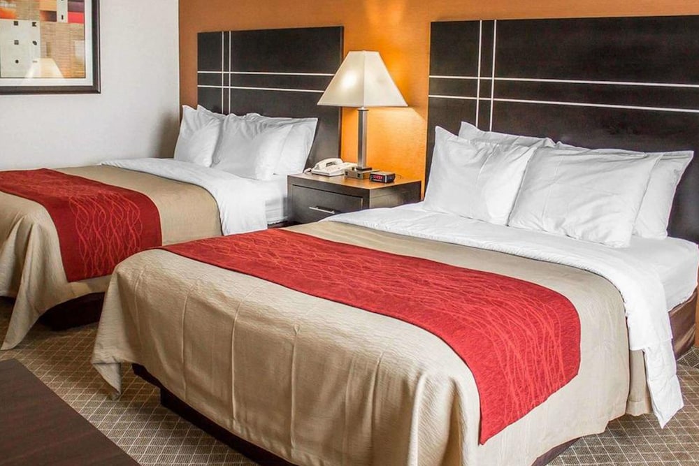 norwood inn and suites north conference center