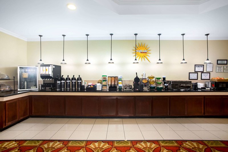 la quinta inn and suites by wyndham columbus tx