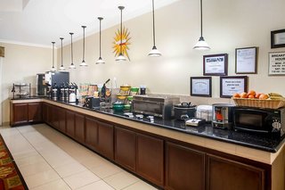 la quinta inn and suites by wyndham columbus tx