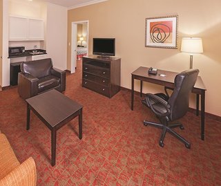 La Quinta Inn & Suites By Wyndham Columbus Tx,Colorado County>>Colorado,3 star