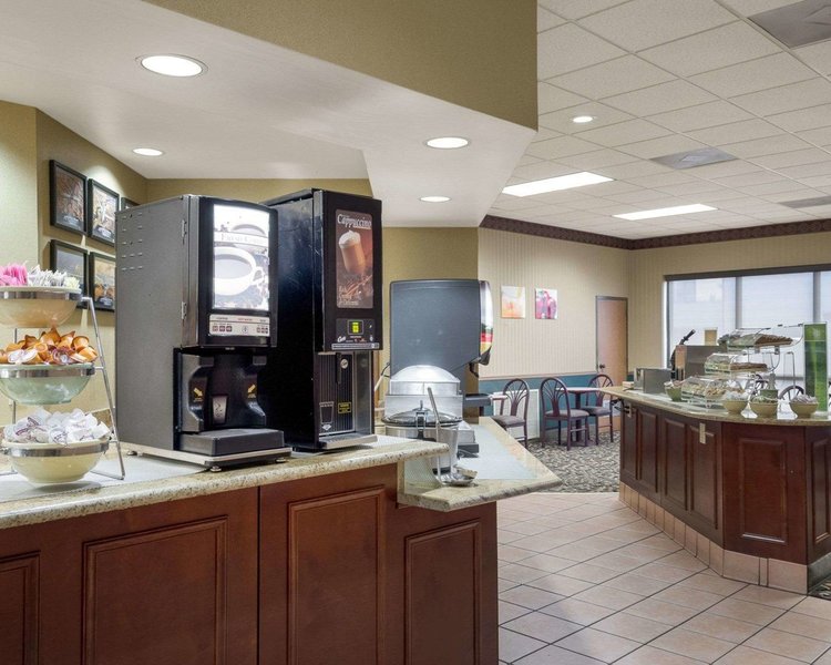 quality inn columbus ms