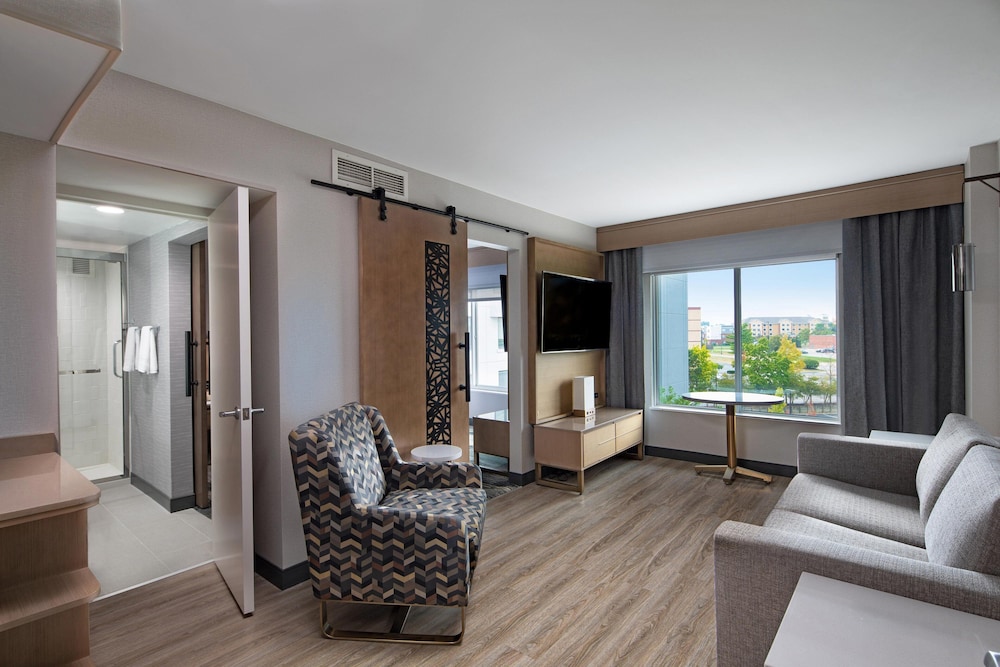 sheraton suites columbus worthington