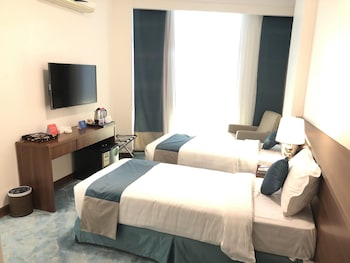 zaha al madina hotel