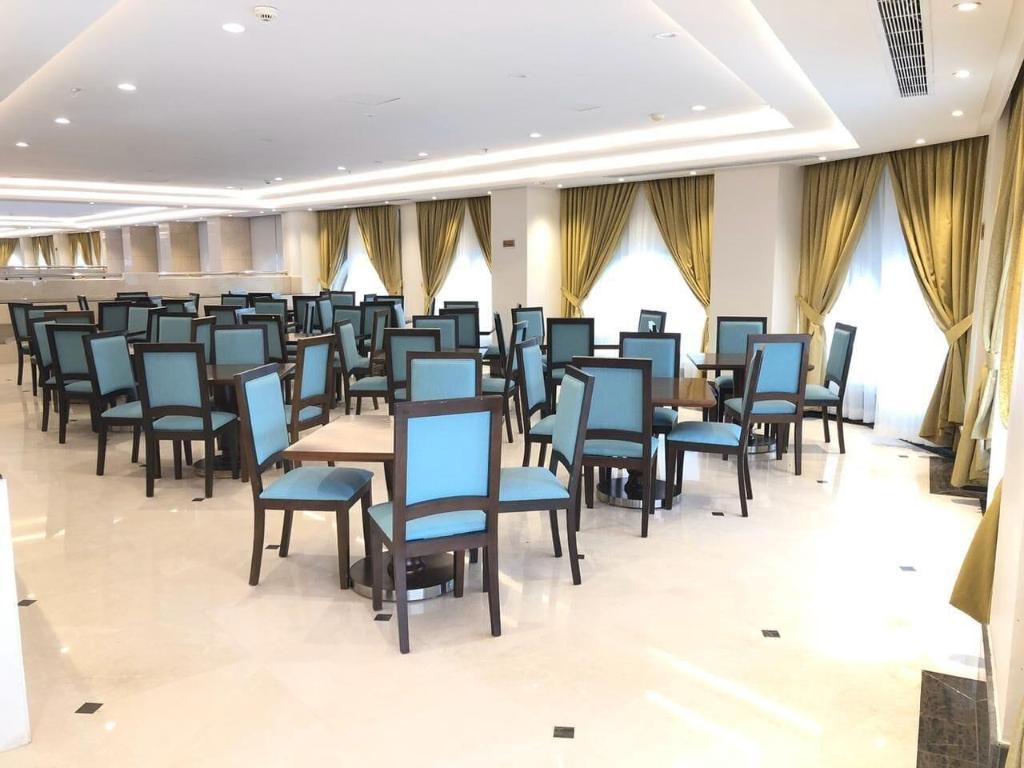 zaha al madina hotel