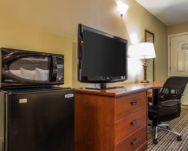 quality inn conyers i 20