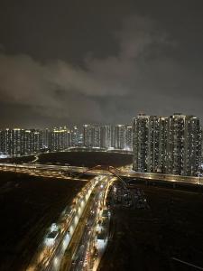 the november stay in landmark