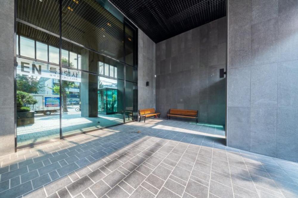 dobong hotel bay 204