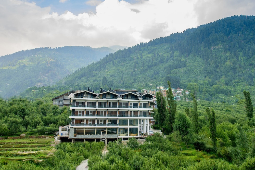 naturevilas sarovar premiere manali