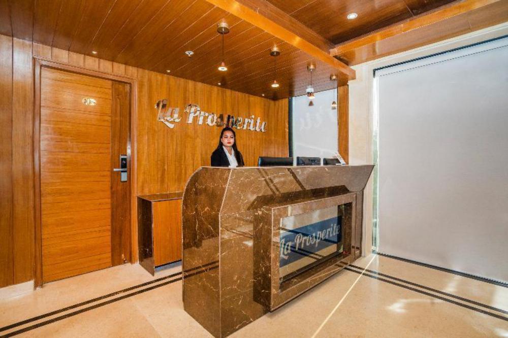 capital o 33450 hotel la prosperite