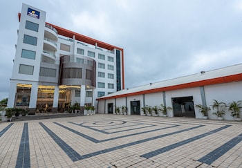 The Elite Lucknow,Gomti Nagar,4 star