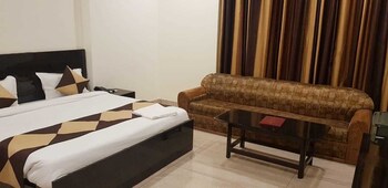 Hotel Vinayak,,2.5 star