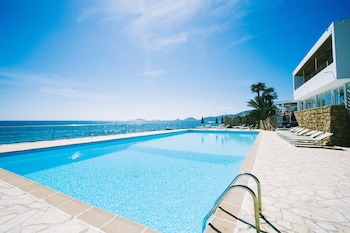 Hotel Cala Di Sole,Alata>>Ajaccio,3 star