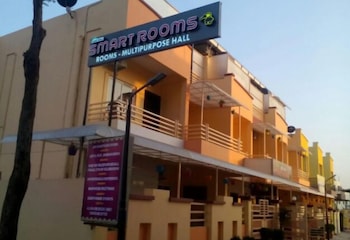 hotel smart room by shree vatika