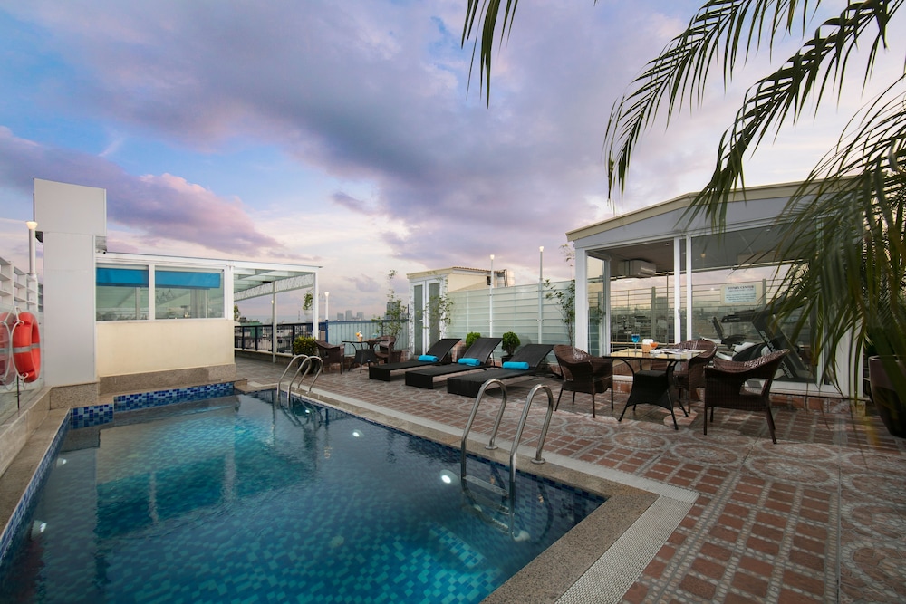 sq hang gai hotel and spa