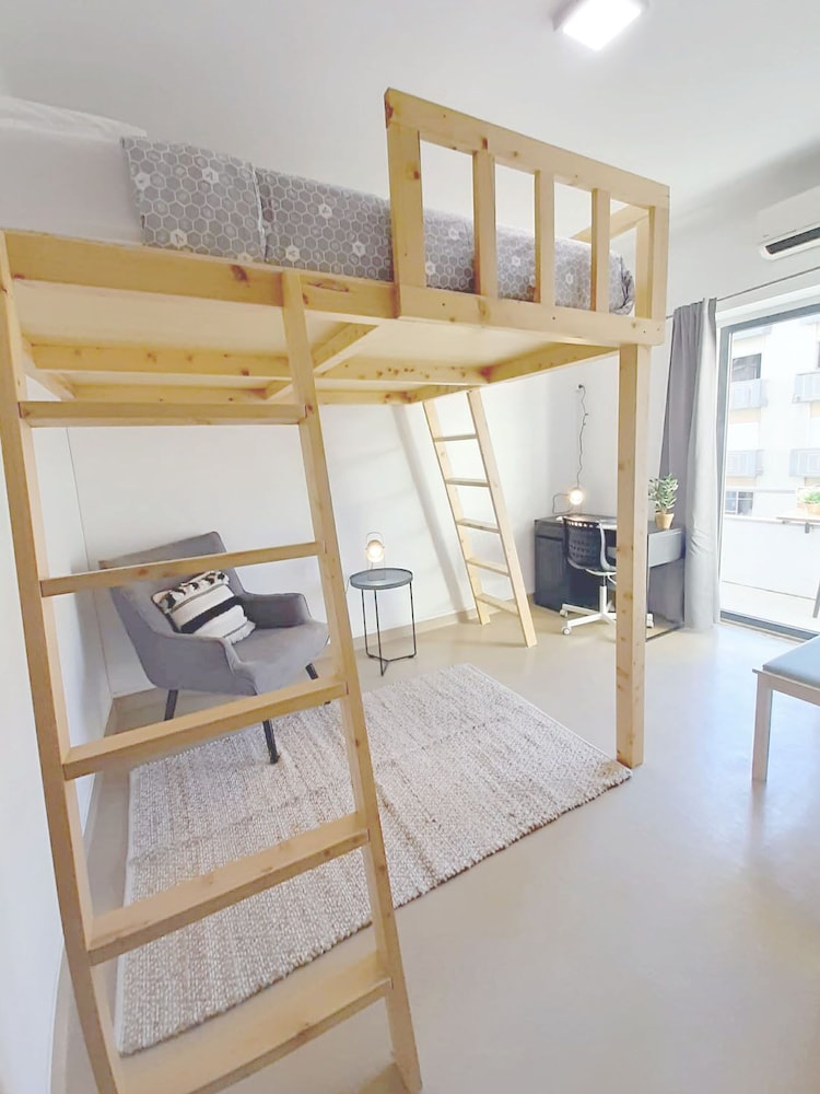 wot lisbon nomad hostel