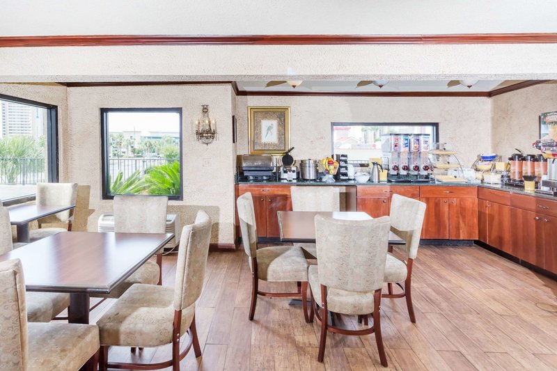 days inn by wyndham destin