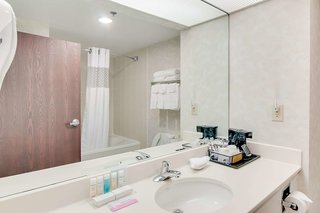 Hampton Inn Dickson,Dickson>>Burns,3 star