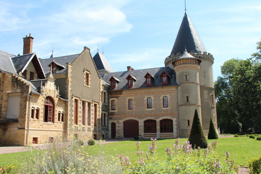 chateau de beguin