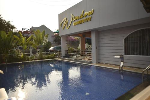 window homestay