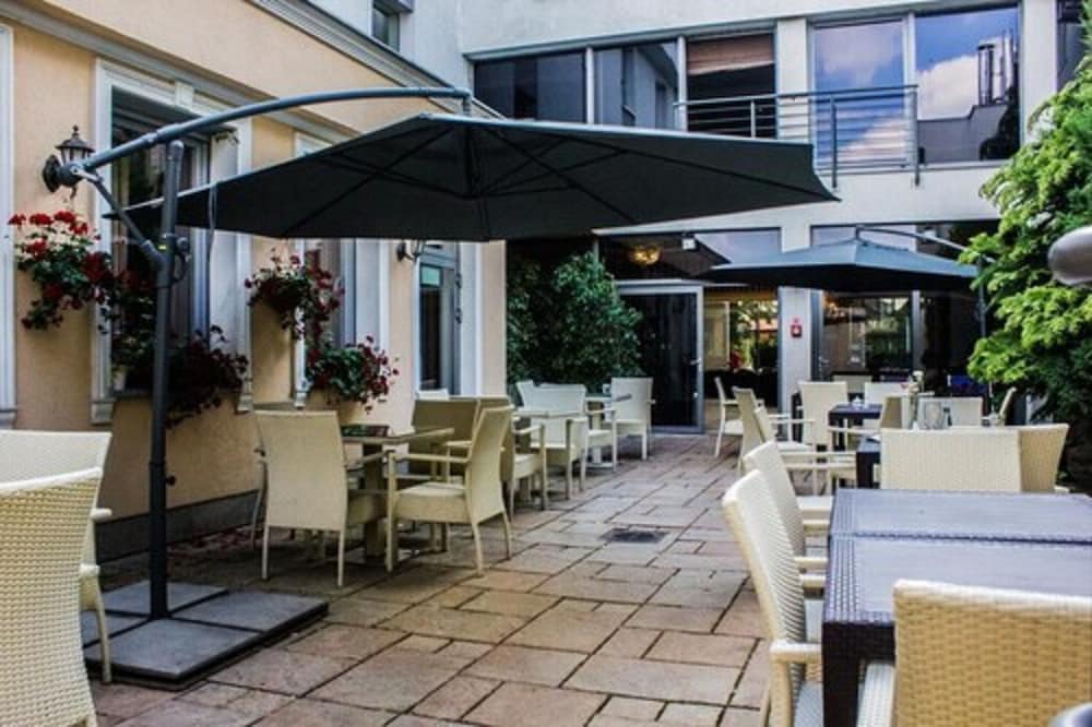 jasek premium hotel wroc aw