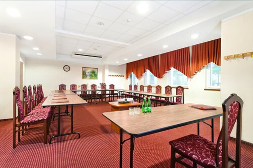 jasek premium hotel wroc aw