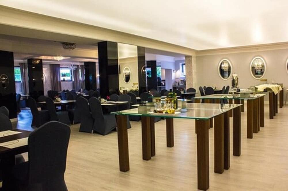 jasek premium hotel wroc aw