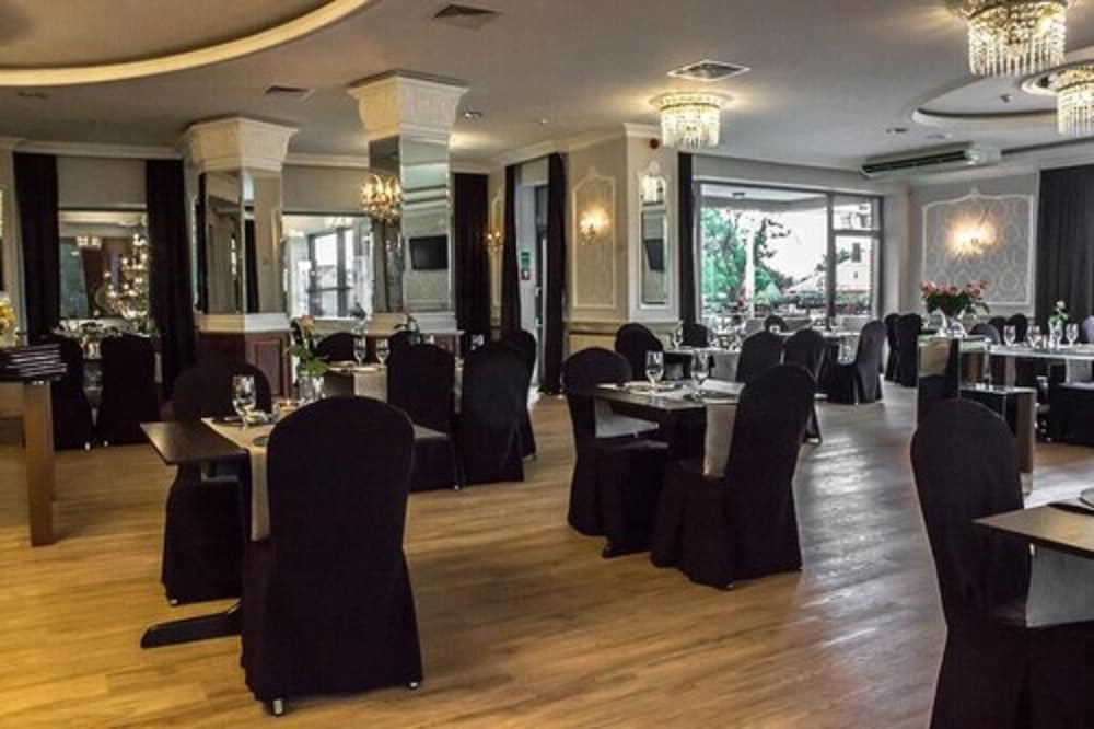 jasek premium hotel wroc aw