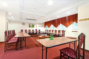 jasek premium hotel wroc aw